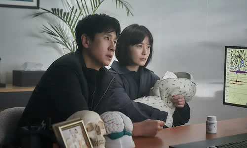 电影《眠》解说文案-电影解说网